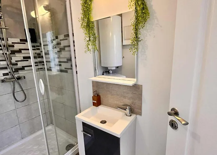 L'oree Du Jardin T3 Parking *